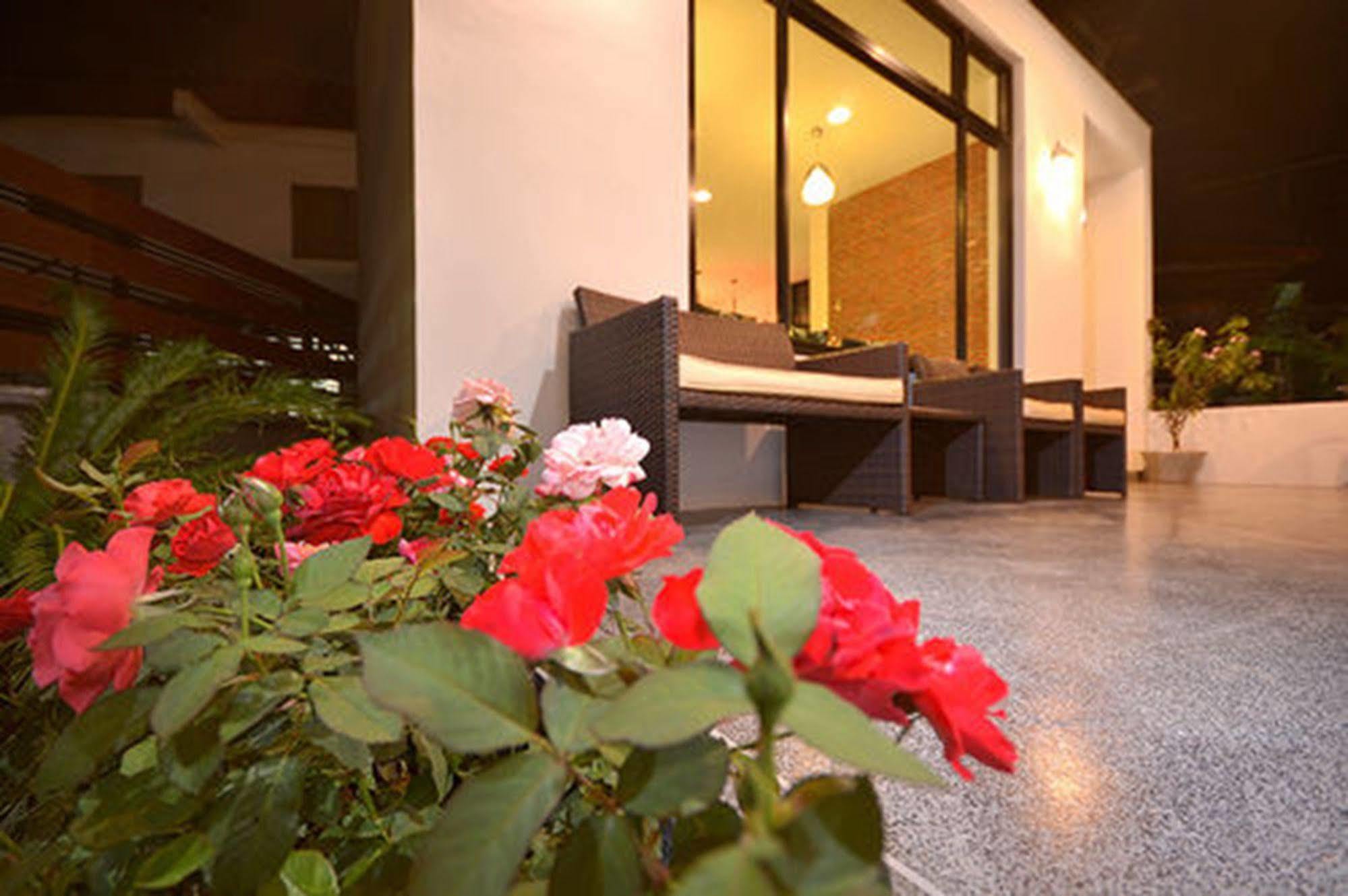 Goodhome@Udonthani Zewnętrze zdjęcie